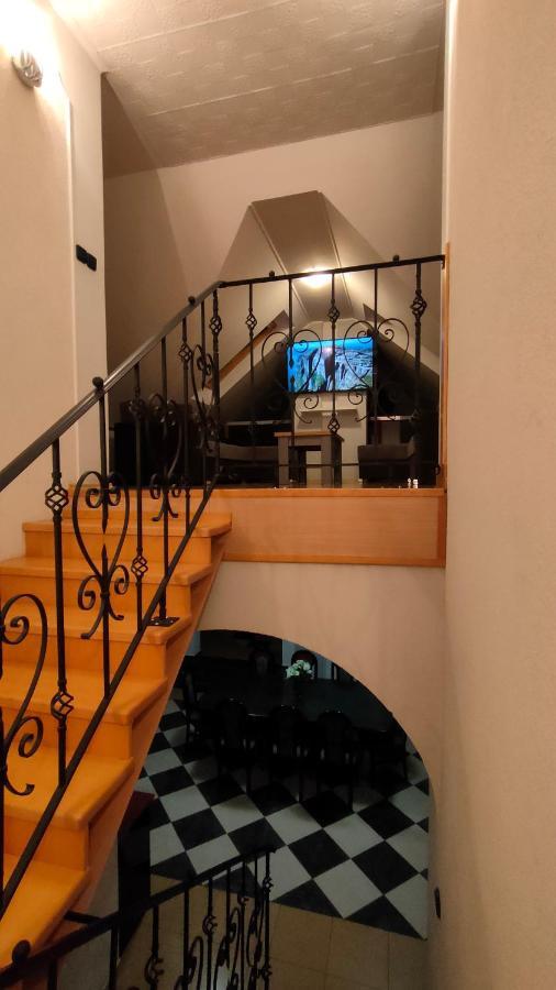 Nikolux Apartman Hajduszoboszlo Exterior foto